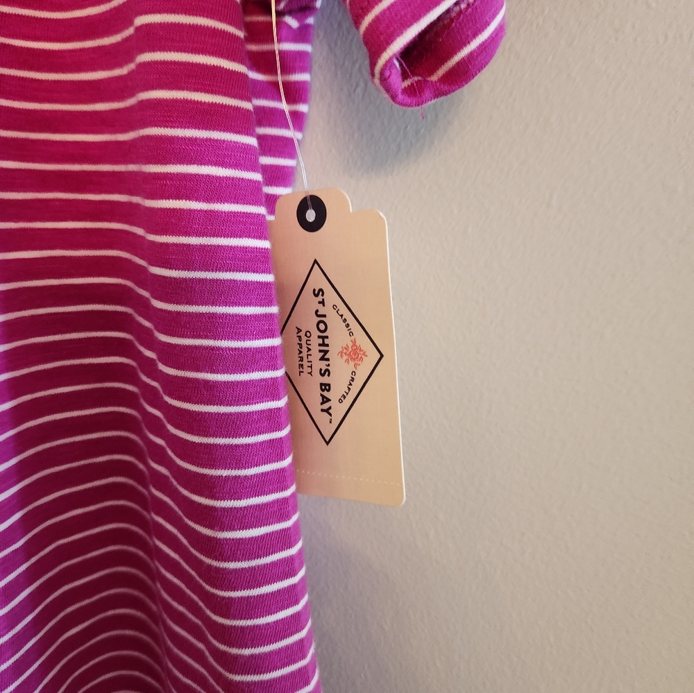 (4 For $20) NWT St John's Bay Fucia and White Stripe Top lacy fringe.  Size L. - Picture 2 of 4